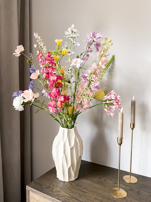 Kunstbloemen in pasteltinten