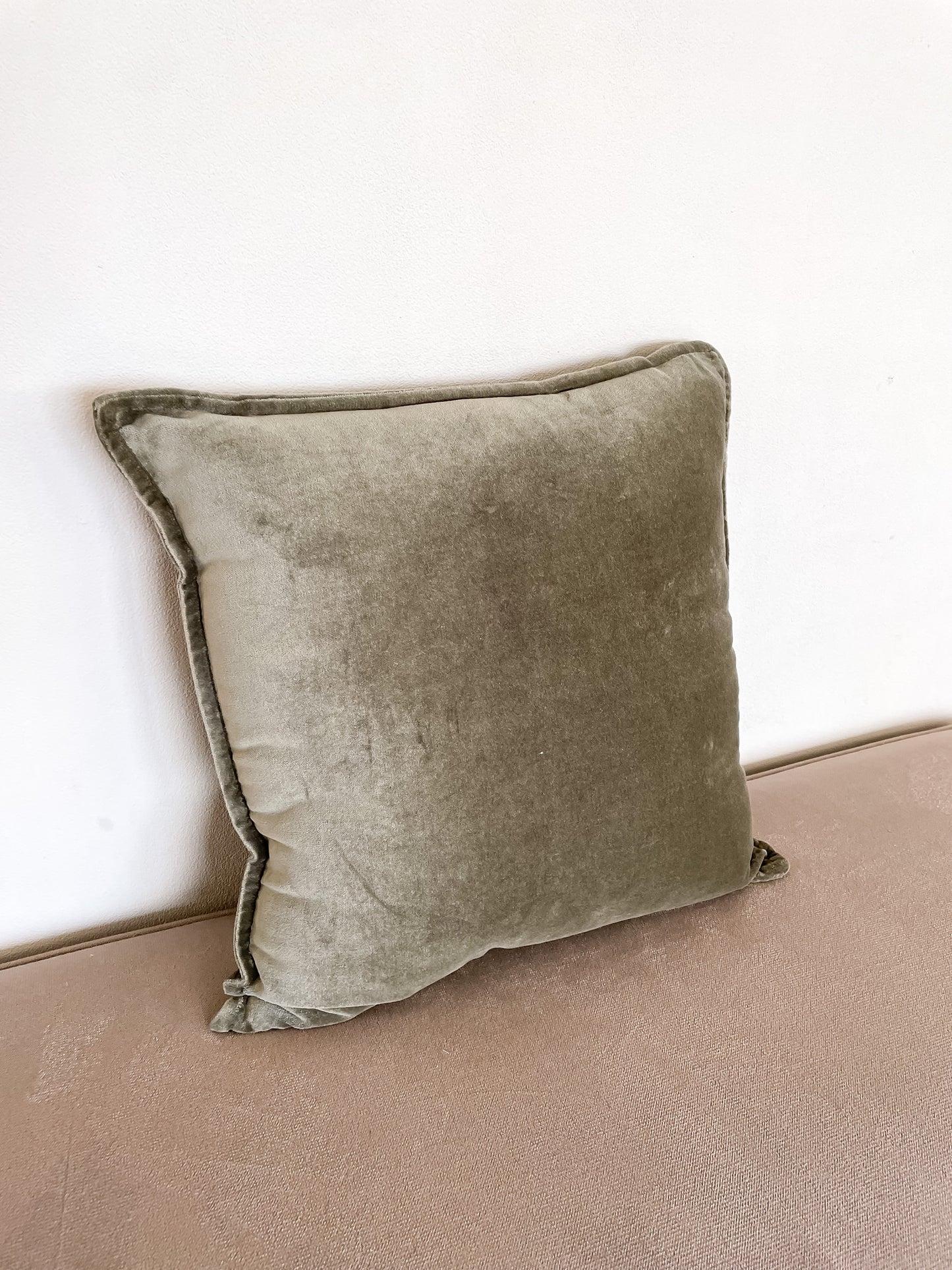 Kussen Velvet | Leger Groen