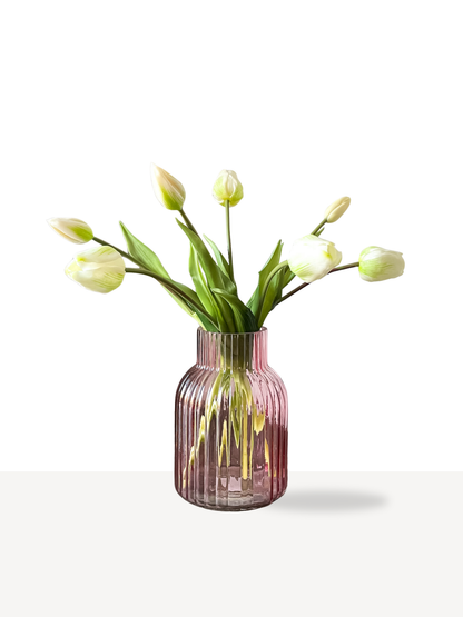Real touch kunst tulpen in de kleur wit.
