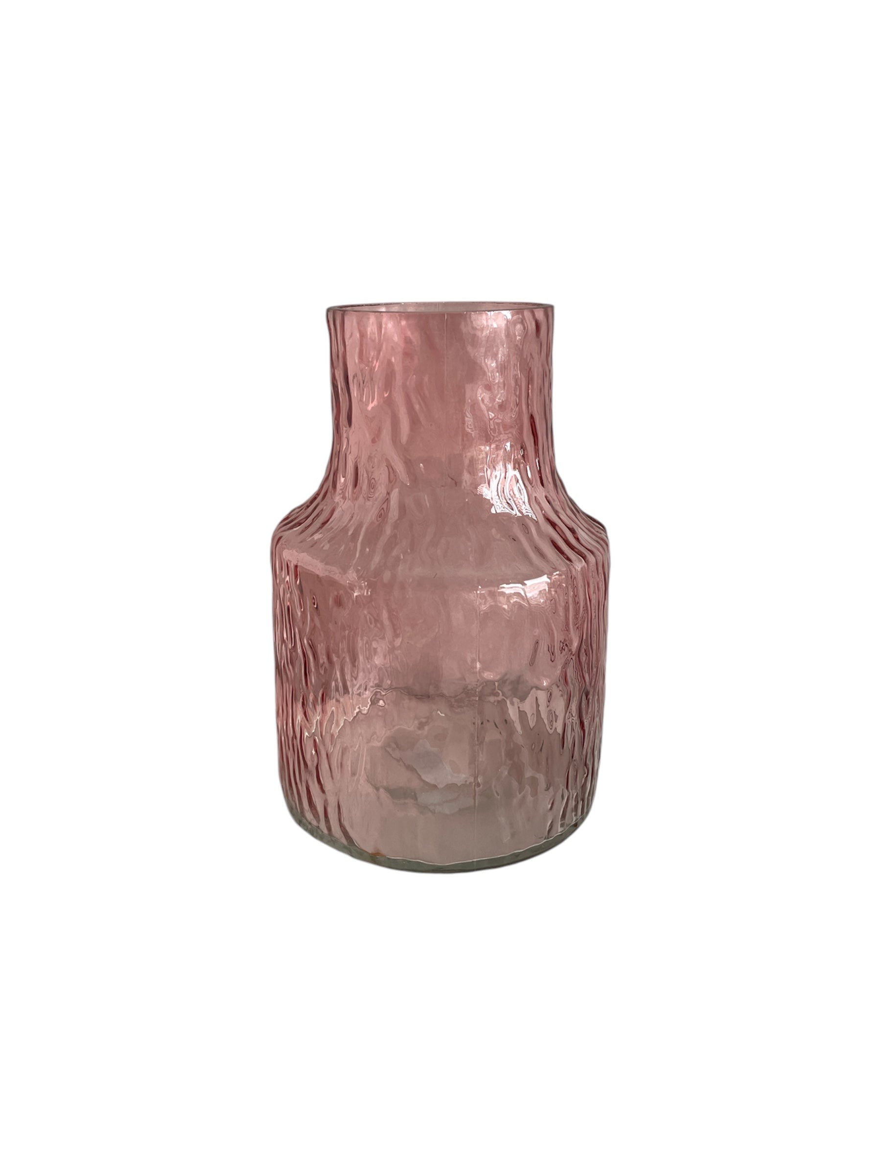 Glazen roze vaasje met gehamerd patroon. Perfect voor een kleiner zijden boeket.