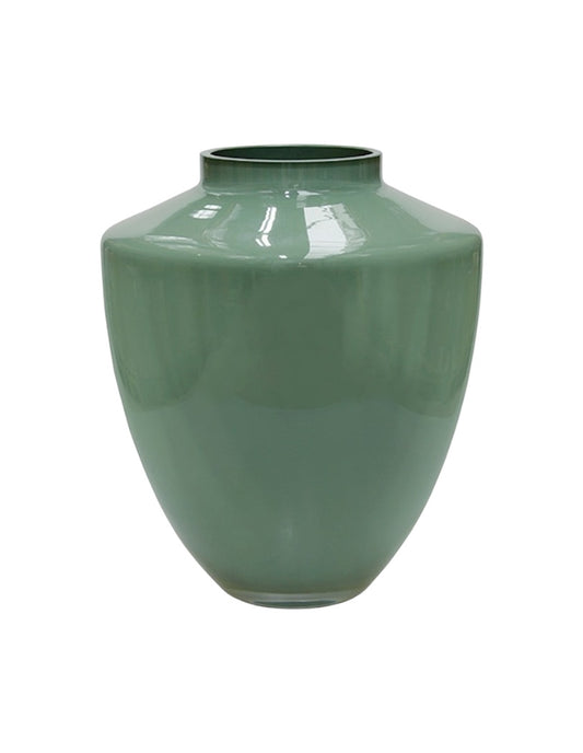 Pastelgroene vaas van glas geschikt voor zijden bloemen. Speelse vorm en zachte kleur.