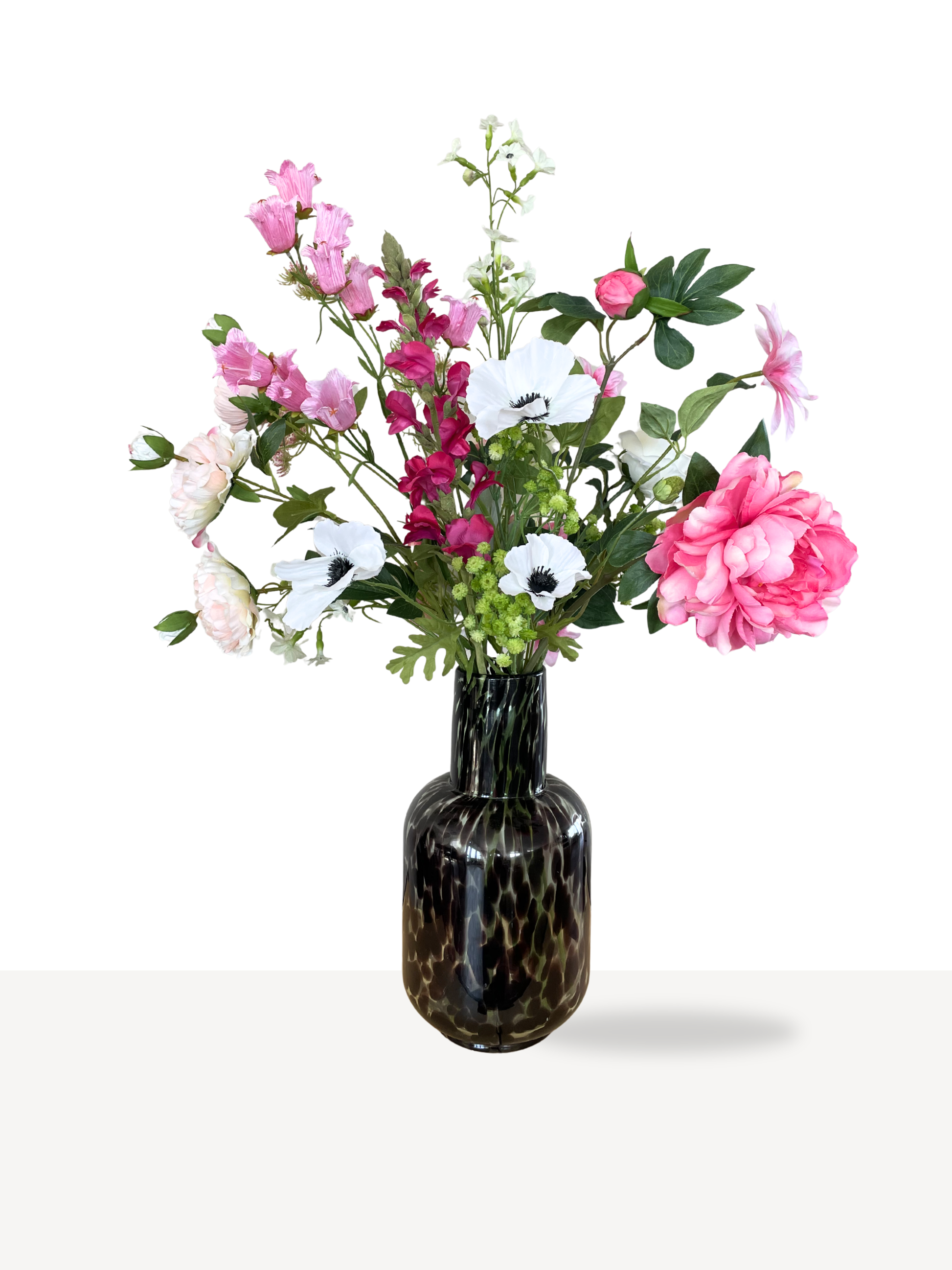 cheeta vaas met fuchsia boeket